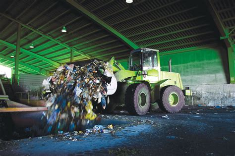 MSW Transfer Station Safety - Waste Advantage Magazine