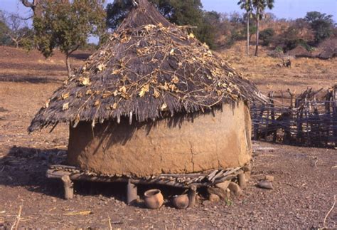 Grain storage structure and clay pots, Southeast Sénégal (… | Flickr