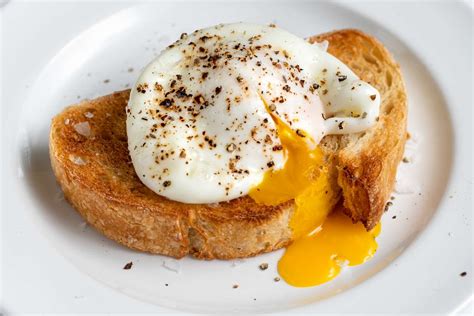 Microwaved Poached Eggs Recipe