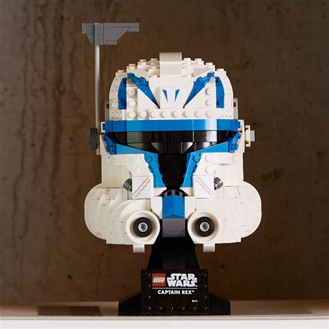 LEGO Star Wars Captain Rex Helmet (75349) & Clone Commander Cody Helmet ...