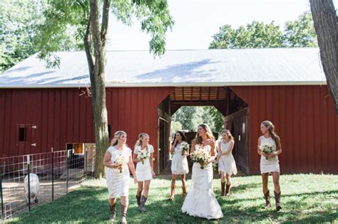 Fall Barn Wedding - Rustic Wedding Chic