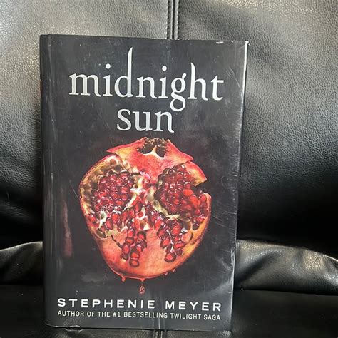 Midnight Sun by Stephenie Meyer, Hardcover | Pangobooks