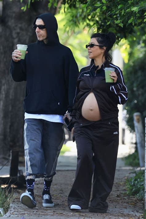 Pregnant KOURTNEY KARDASHIAN and Travis Barker Out for Coffee at Cha Cha Macha in West Hollywood ...