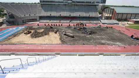 Boise State Broncos FieldTurf Installation - YouTube