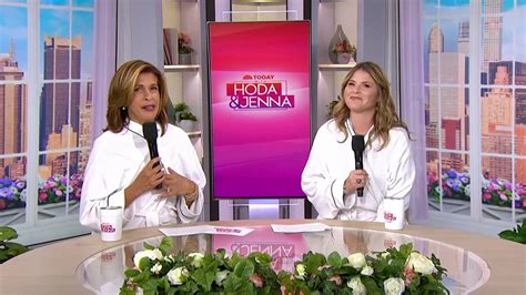 Watch TODAY Highlight: Hoda and Jenna reveal outfits chosen by male ...