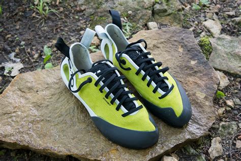 The 10 Best New Rock Climbing Shoes: Review | GearJunkie