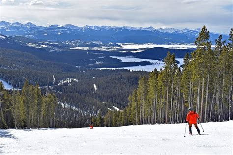 12 Top-Rated Ski Resorts in Montana, 2021 | PlanetWare