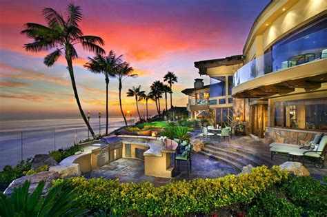 Gorgeous Oceanfront Mega Mansion in Carlsbad, California - Luxury Pictures