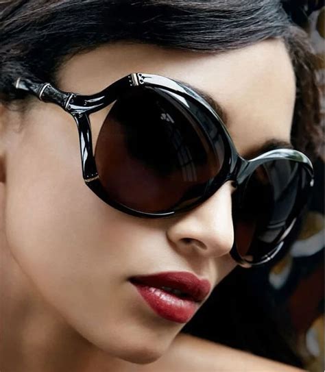 2015 New Luxury Sunglasses for Women Brand Designer Summer Style Sunglasses with Logo Black Big ...