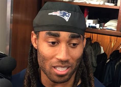 Stephon Gilmore feels he let Patriots down after rough day covering DeVante Parker