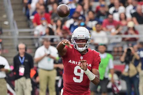 Cardinals post impressive victory over Cowboys | Reuters