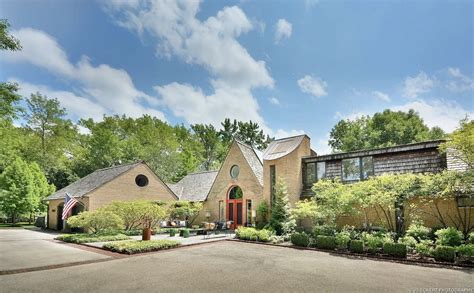 Five Big, Spectacular Homes in the Chicago Suburbs – Chicago Magazine