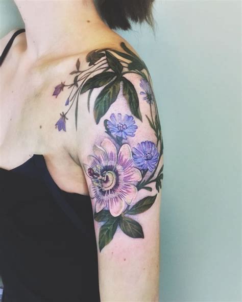 30 Pretty Passion Flower Tattoos You Must Try | Tatuajes, Pasiflora