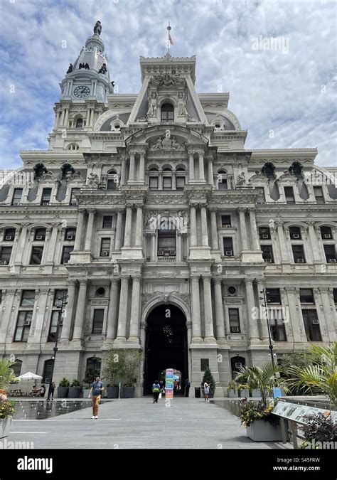 Philadelphia City Hall Stock Photo - Alamy