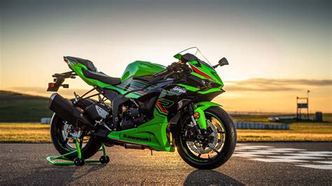 2024 KAWASAKI Ninja ZX-6R海外發表：全新車頭設計、全彩TFT儀表上身！