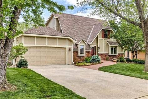 Lawrence, KS Real Estate & Homes for Sale | realtor.com®