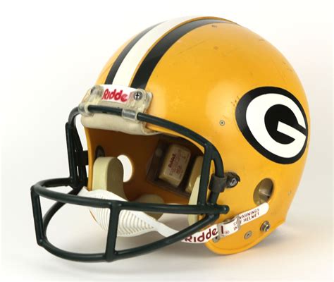 PACKERVILLE, U.S.A.: Packers Helmets Gallery