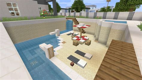 This pool that I made in my creative world : Minecraft