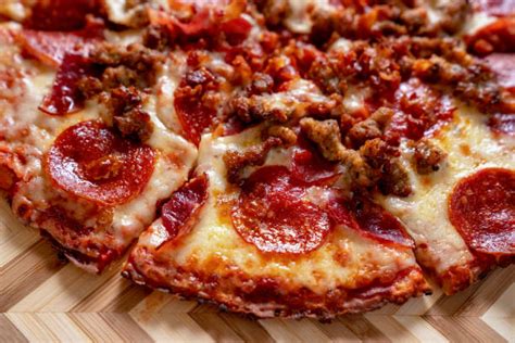 Does Domino’s Have Cauliflower Crust Pizza?New low-carb option!