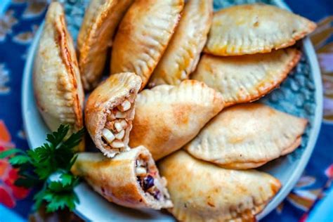 Easy Vegetarian Empanada Recipe Your Kids will Love