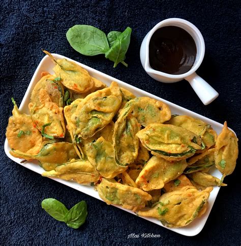 Easy homemade crispy palak pakora – Kitchen Mai