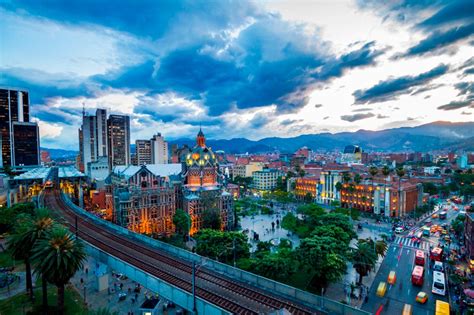 Medellín es la primera ciudad de Colombia con una política de atención ...