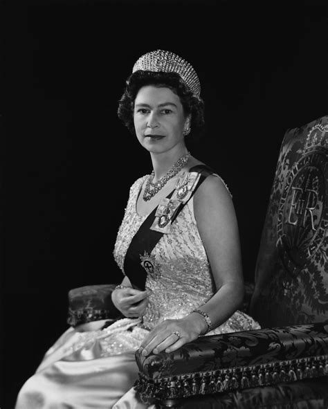 Queen Elizabeth II – Yousuf Karsh