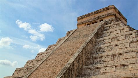 Kukulkan Pyramid Inside