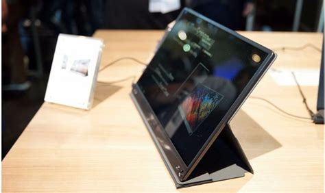 Asus ZenScreen: A Super Simple Portable 15-inch Display | Laptop Mag