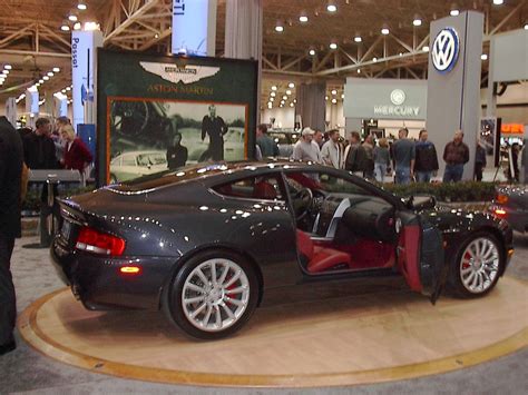 aston martin interior : Dallas Car Show 2002 : Car Pictures by CarJunky®