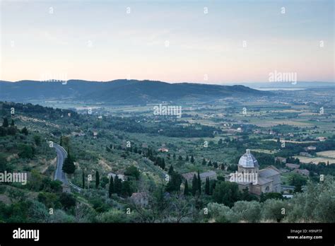 Beautiful scenery in Tuscany Italy Stock Photo - Alamy