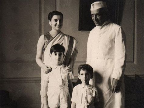 Jawaharlal Nehru Biography, Education, Wife, Books, Death, History ...