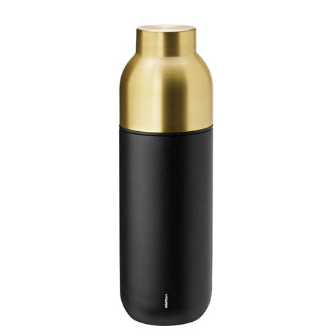 Stelton Collar Termo Bottle, 0.75L Black | TANGS Singapore in 2020 | Bottle, Water bottle design ...