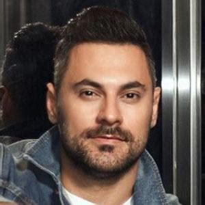 Hadi Aswad - Age, Family, Bio | Famous Birthdays