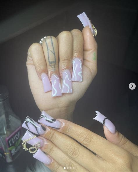 Duck Nails Aren’t the Worst Nail Trend But They’re Close | Darcy