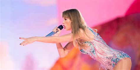 Concert Review: Taylor Swift - Sound of Boston - Boston Music Blog