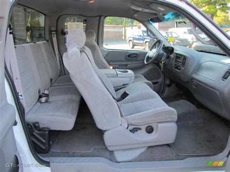 2002 Ford F150 XLT SuperCab interior Photo #38108435 | GTCarLot.com