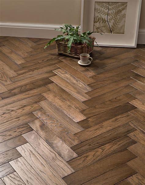 Park Avenue Herringbone Espresso Oak Solid Wood Flooring | Flooring Superstore
