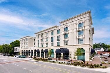 Hotels near Truist Park, Atlanta, GA - Find Hotels - Hilton