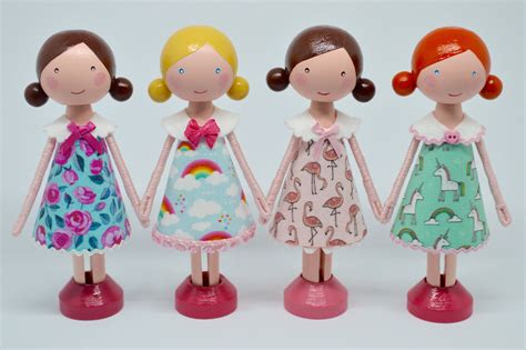 Peg doll, clothespin doll | Flossy Bobbins Makery | Homemade dolls, Peg ...