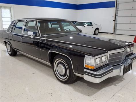 Cadillac Fleetwood Brougham Market - CLASSIC.COM