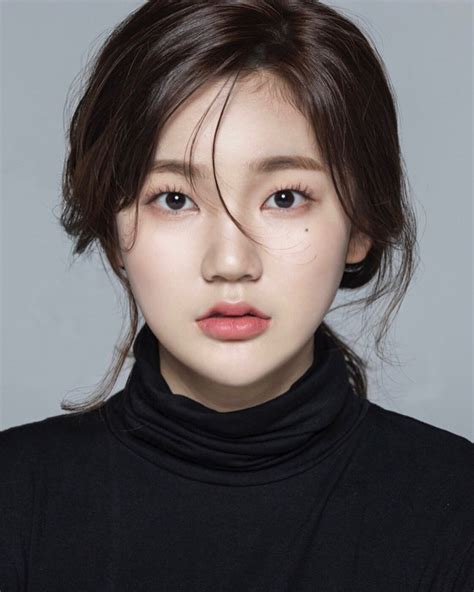 File:Lee Eun-Saem-P1.jpg - AsianWiki