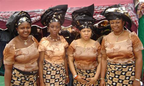 File:Nigerian women.jpg