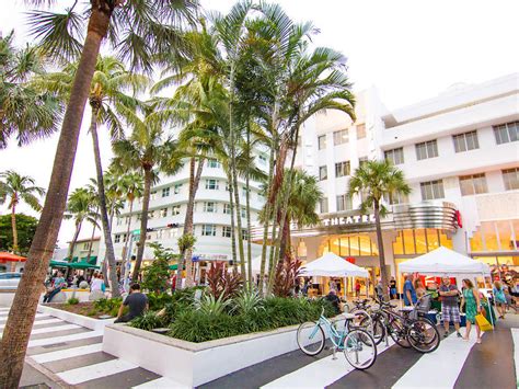 11 Best Malls in Miami for Shopping and People Watching