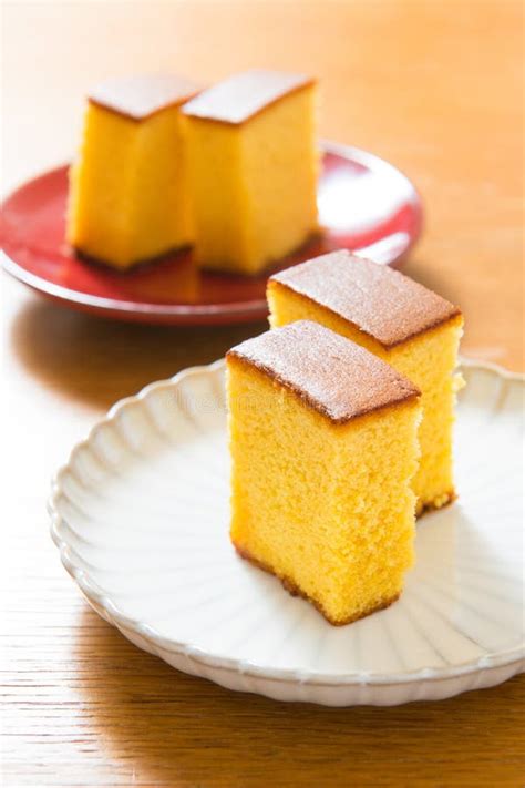 Japanese Sweets, Castella Cake, Japanese Sponge Cake Stock Photo ...