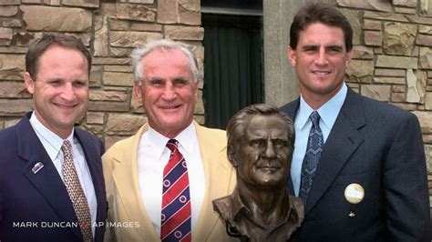 Mike Shula remembers his father, Hall of Fame coach Don Shula, in ESPN ...