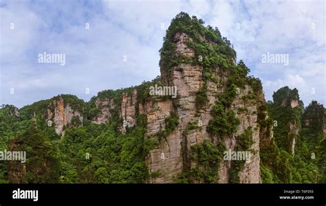 Wulingyuan china hi-res stock photography and images - Alamy