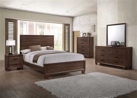 Coaster Brandon Bedroom Collection - Medium Warm Brown 205321-BEDROOM-SET at Homelement.com