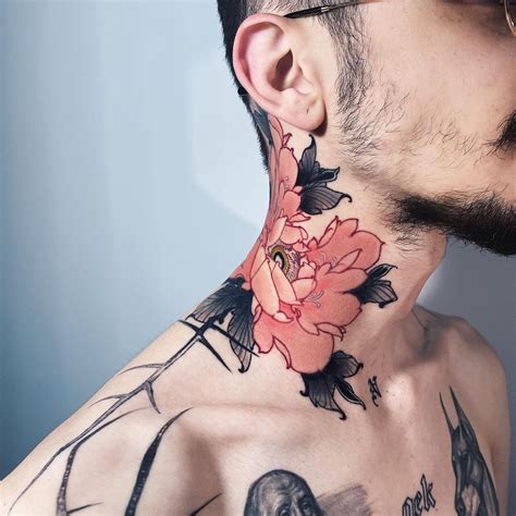 44 Creative Neck Tattoo Ideas for Men and Women You Must See - Hairstyle