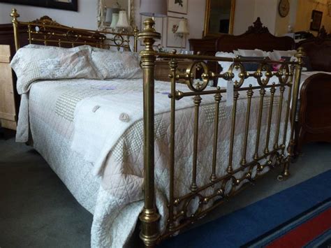 Antique Brass Bed Frame - Life Of A Roof